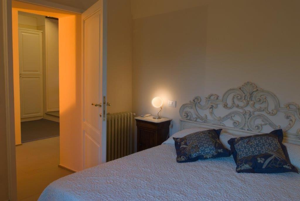 Residenza Ca De Frati Βίλα Αρέτσο Δωμάτιο φωτογραφία